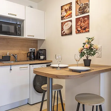 Apartment Neuf Proche Parc De / Rer Sceaux (Hauts-de-Seine)