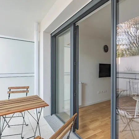 Appartement Neuf Proche Parc De / Rer
